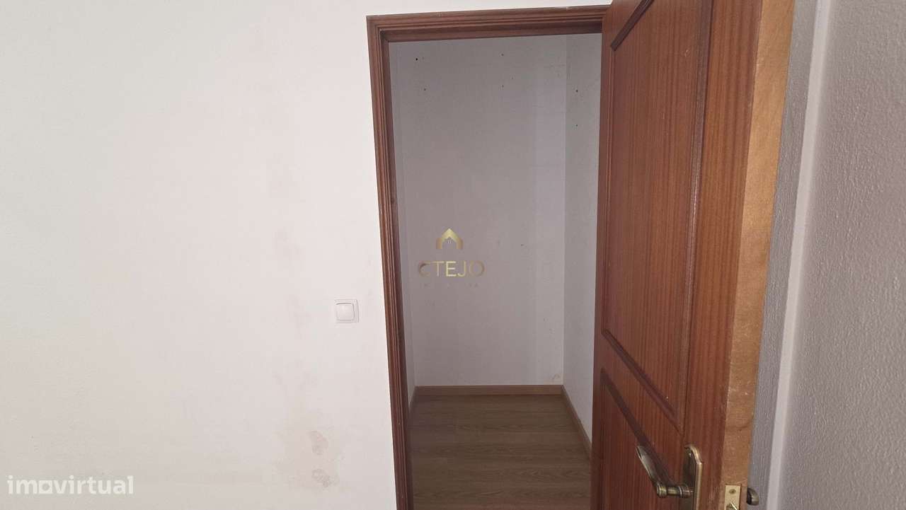 Loja Fantastica Pinhal Novo 4 montras-3