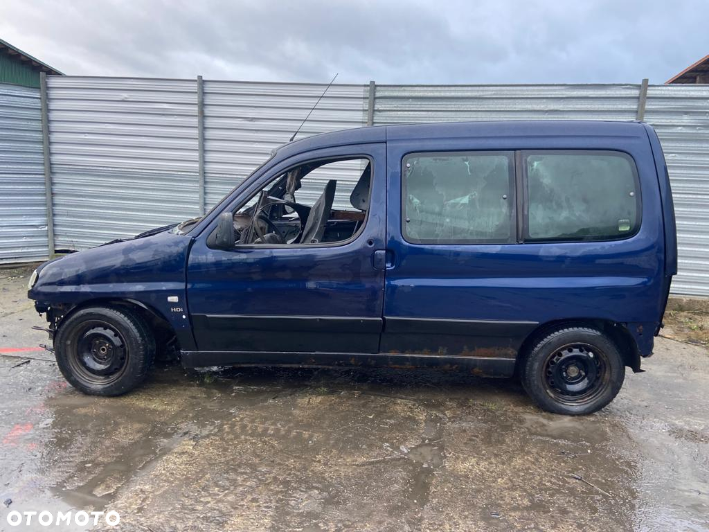 Tylko części Peugeot Partner I PHI 2.0HDI RHY 90KM 66kW 96r-02r Lakier: KPK (MAURITIUS BLUE) - 7