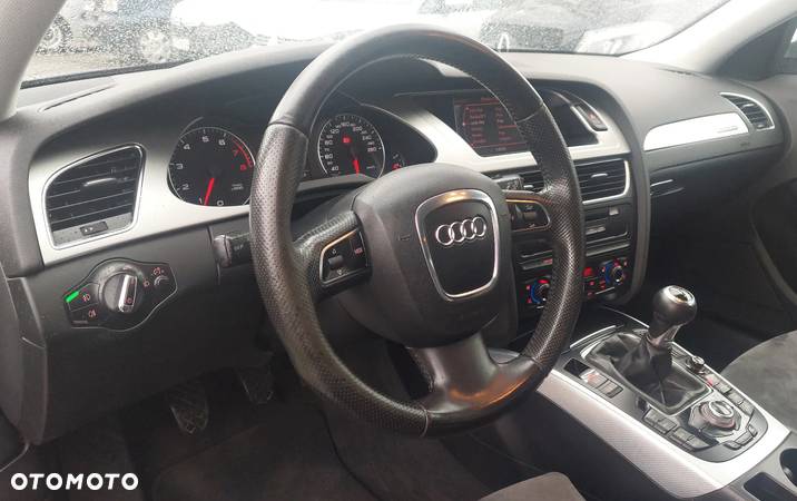 Audi A4 Avant 2.0 TFSI quattro S line Sportpaket - 7