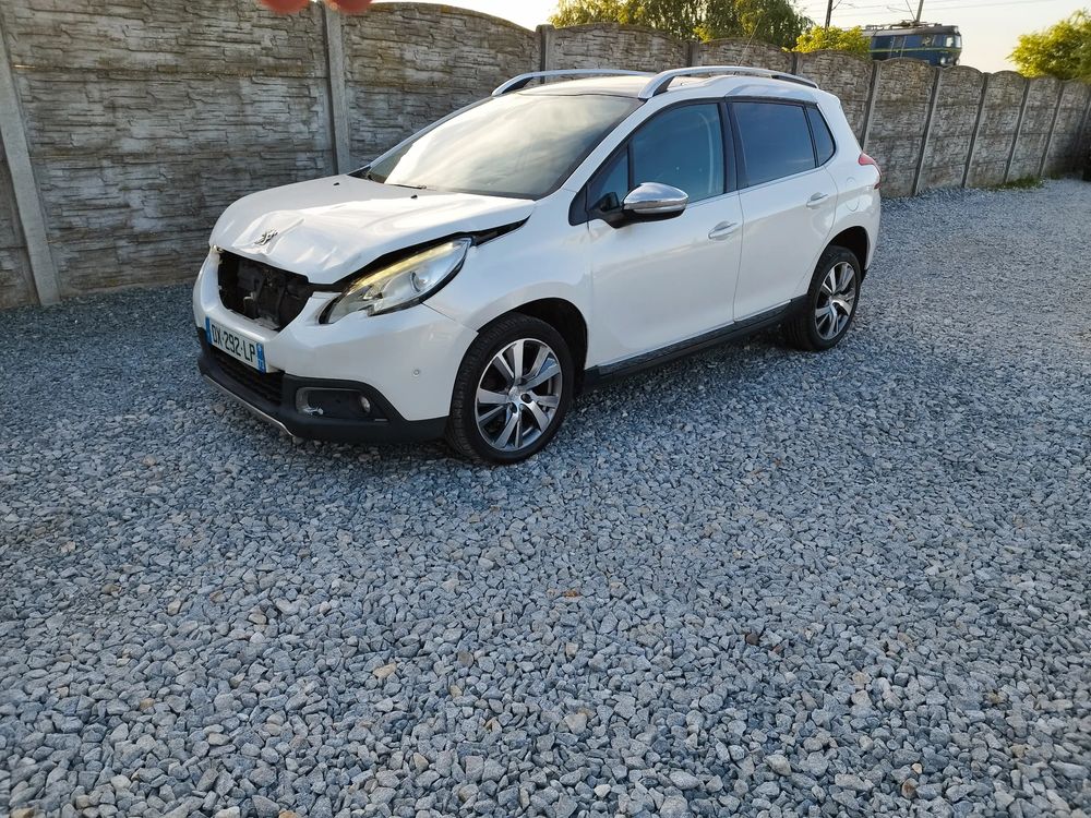 Peugeot 2008 I 1.6 BlueHDi Allure 2015