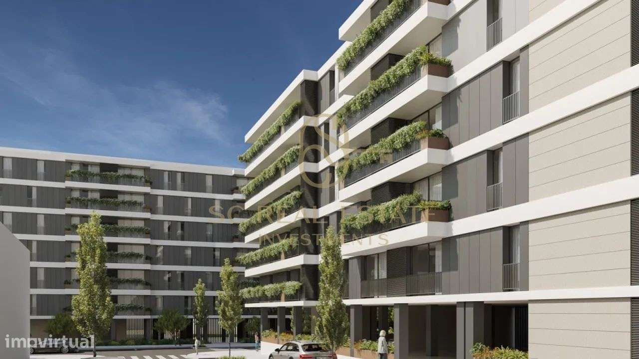 T1+1 com Varanda próximo ao Polo Universitário do Porto-1
