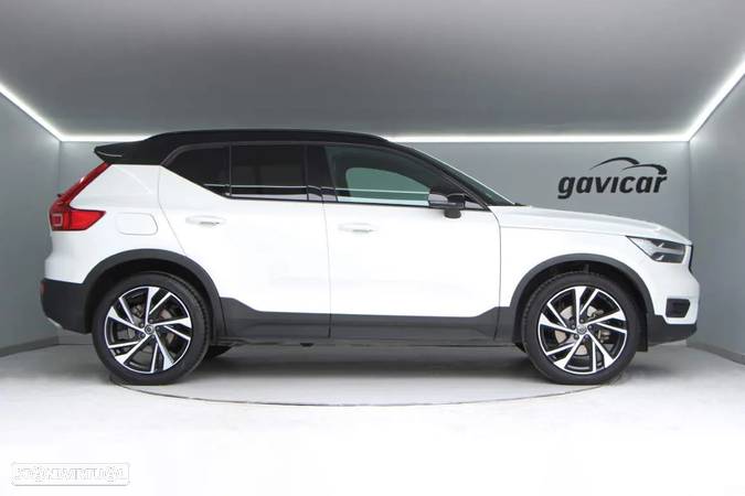 Volvo XC 40 2.0 D4 R-Design AWD - 3