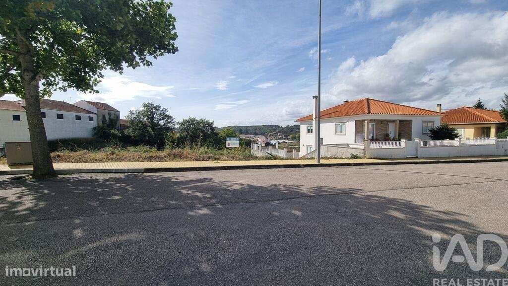 Terreno para construção em Sabugal e Aldeia de Santo António de 360,00 - Grande imagem: 1/12
