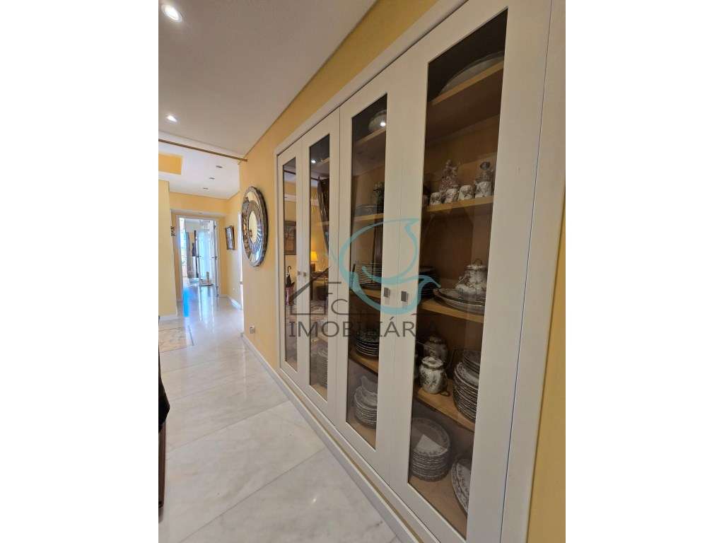 EXCLUSIVO - EXCELENTE APARTAMENTO DUPLEX DE 5 ASSOALHADAS, COM GARA...-16