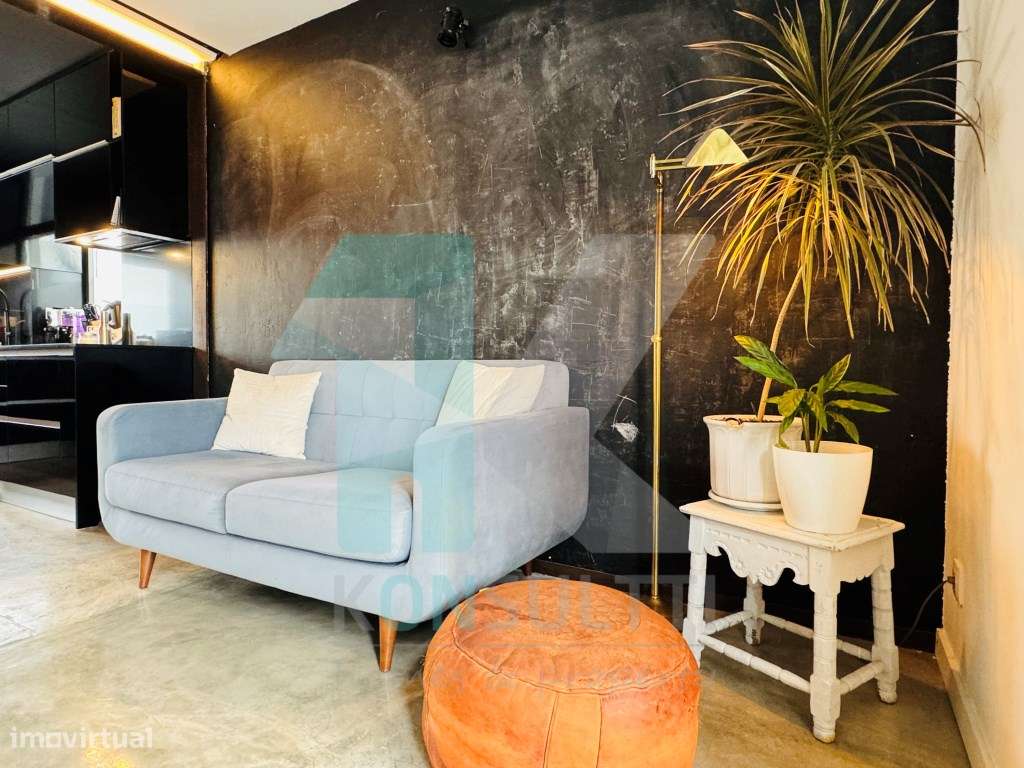 Moradia T3 + T2 em São João do Estoril - Alapraia-10