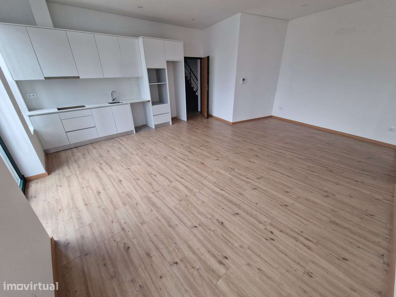 Apartamento T1 novo com terraço no centro de Ovar - Grande imagem: 5/15