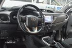 Toyota Hilux 2.4 D-4D 4X4 Cabine Extra 3L - 5