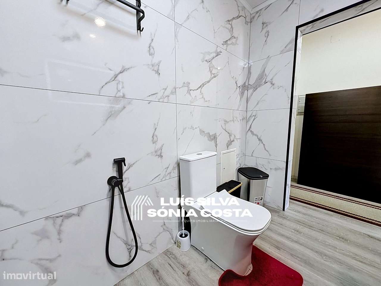 Apartamento T2 com Elevador, Garagem, Parcialmente Remodelado –...-10