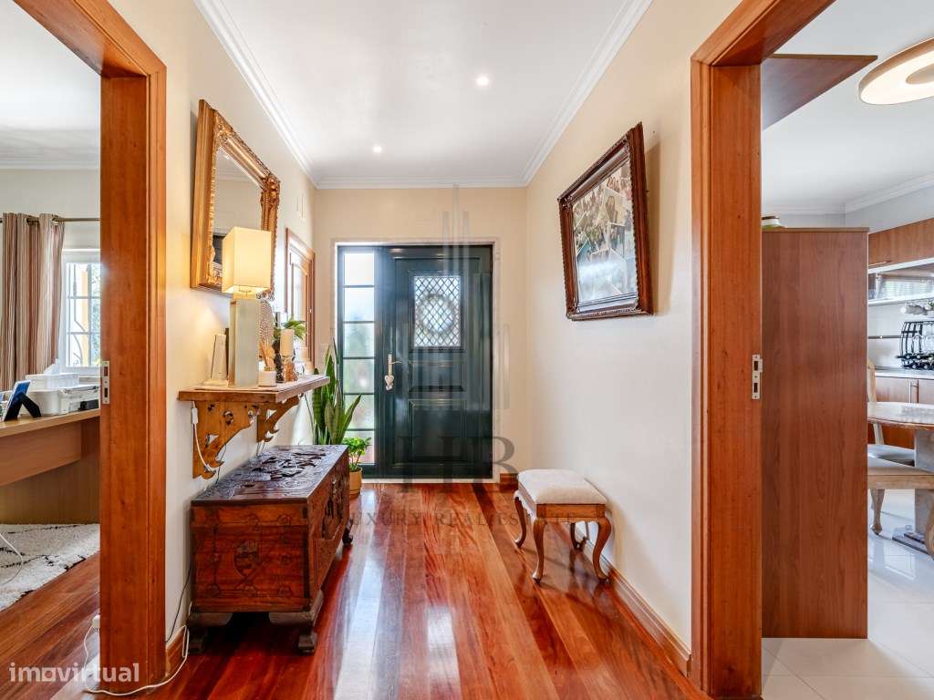 Moradia Tradicional T4 | Vista Serra de Sintra | Morelinho | Sintra - Grande imagem: 4/60