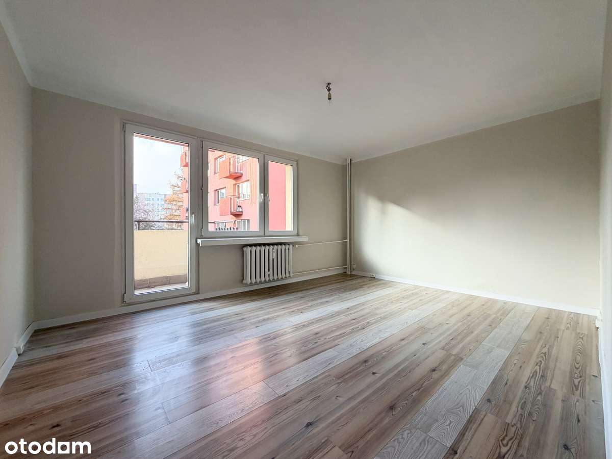 Przestronne 3-pokojowe mieszkanie z balkonem - Pełny obrazek: 1/7