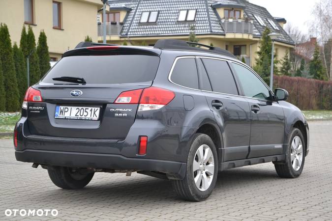 Subaru Outback 3.6R Automatik Exclusive - 13