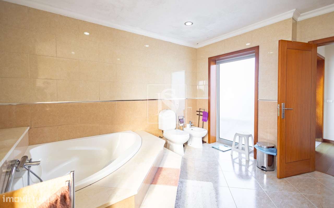 Moradia Isolada T4 Rebordosa-22