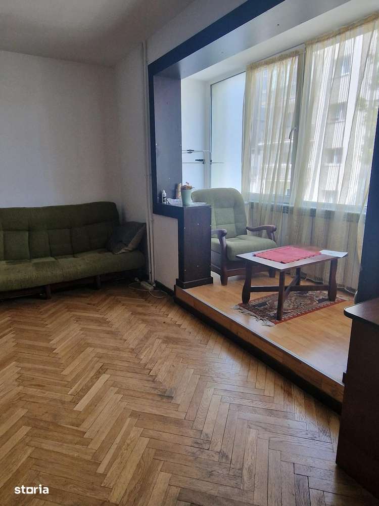 Vand apartament 3 camere Grigorescu - Imagine principală: 2/7