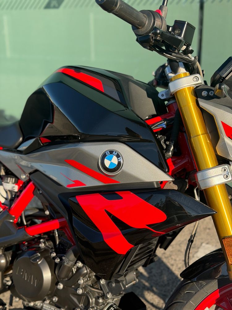 BMW G 310 R