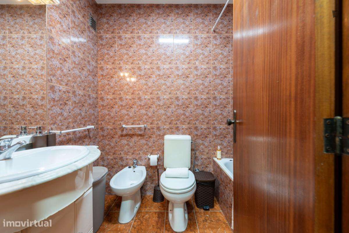 Apartamento com 2 quartos - localizado em Águas Santas Porto - Grande imagem: 5/24