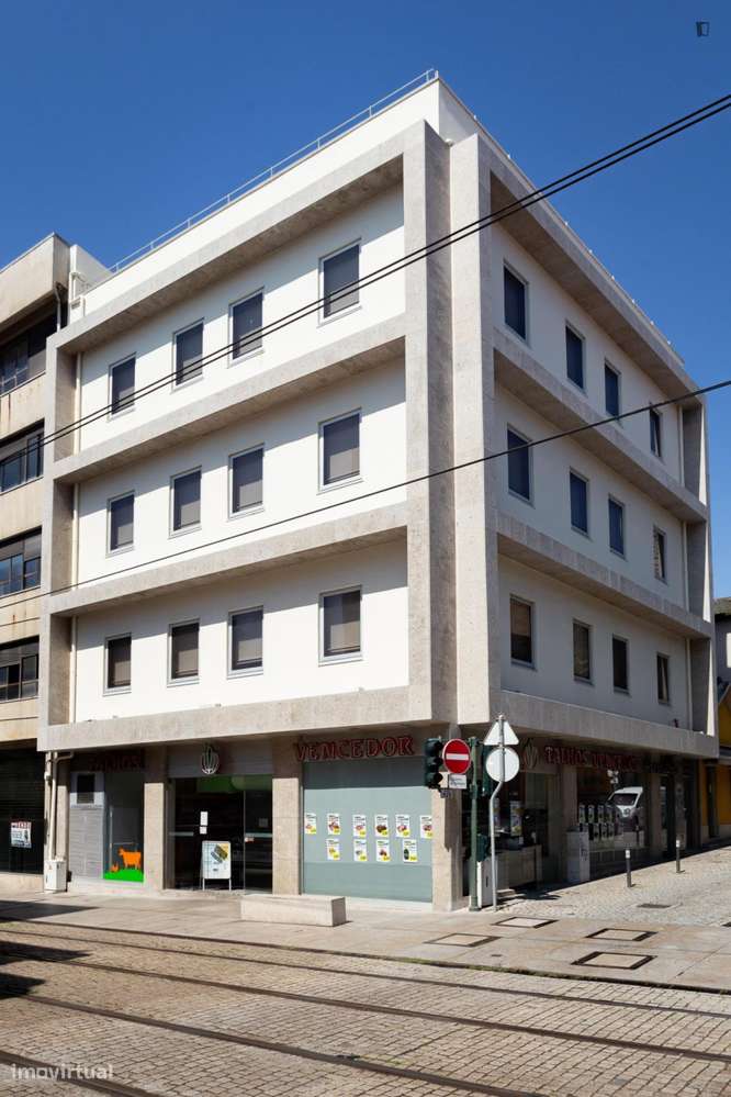 Apartamento com 1 quartos - localizado em Matosinhos Porto - Grande imagem: 4/7