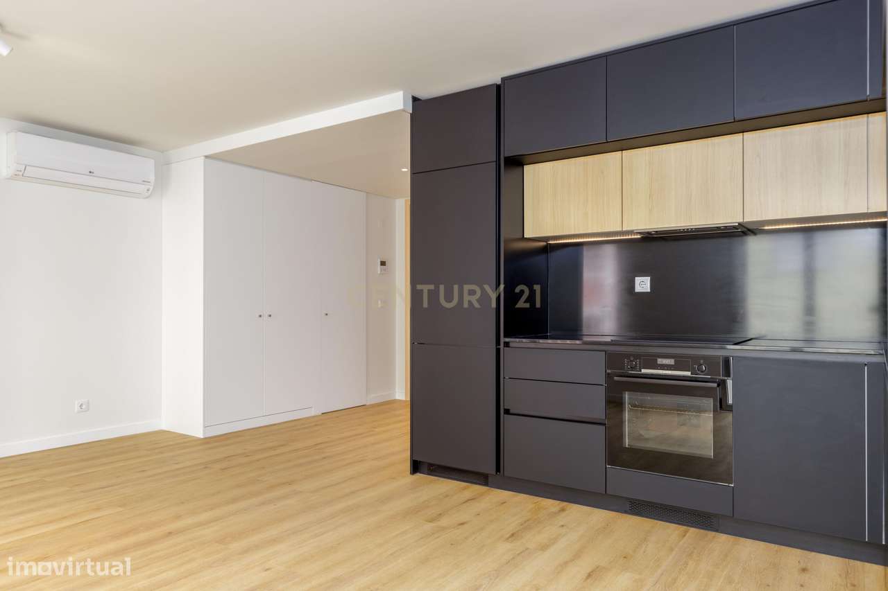 Apartamento T0 em Moscavide com Garagem - Grande imagem: 3/25