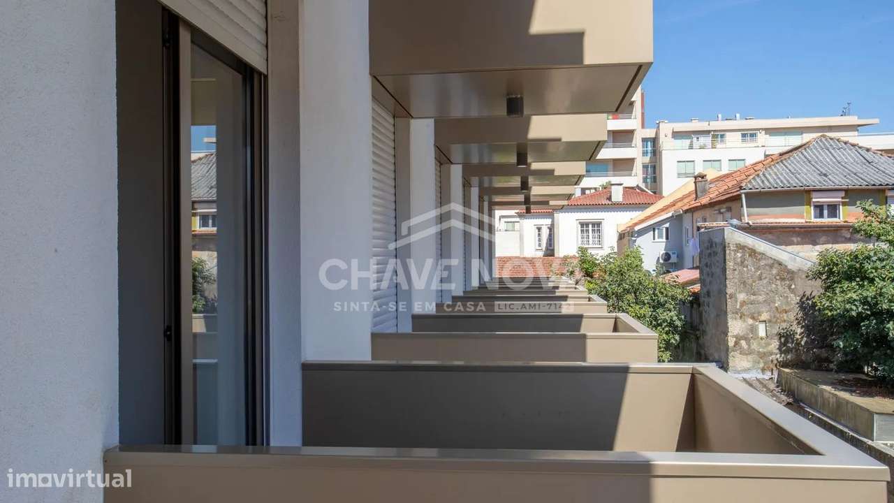 Apartamento T2 de construção recente junto ao El Corte Inglés - Gaia-14