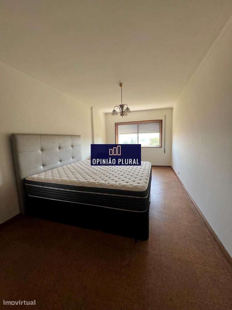 Apartamento T3+1 com Vista Deslumbrante para o Rio Douro-8