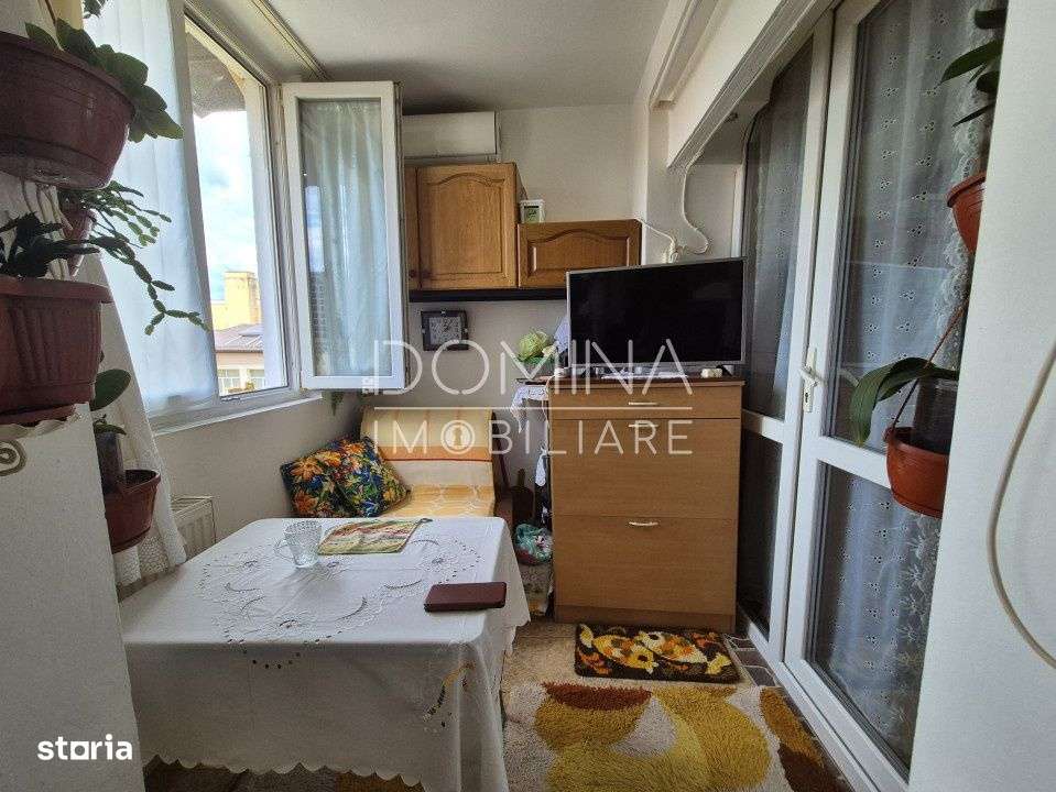 Vanzare garsoniera, et. 2, str. Slt. M.C. Oancea - zona Grivitei - Imagine principală: 2/6