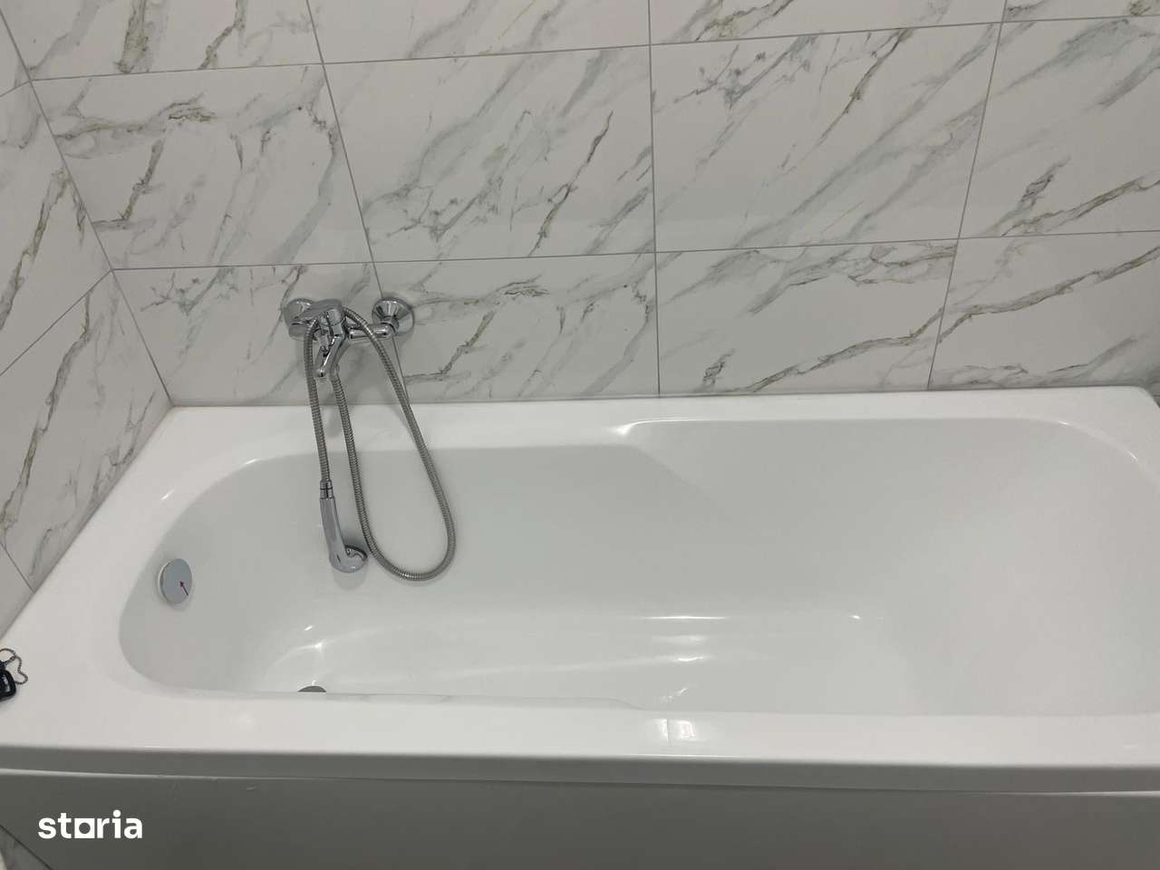 Direct proprietar închiriez garsonieră Weiner Palada prima închiriere - Imagine principală: 5/9