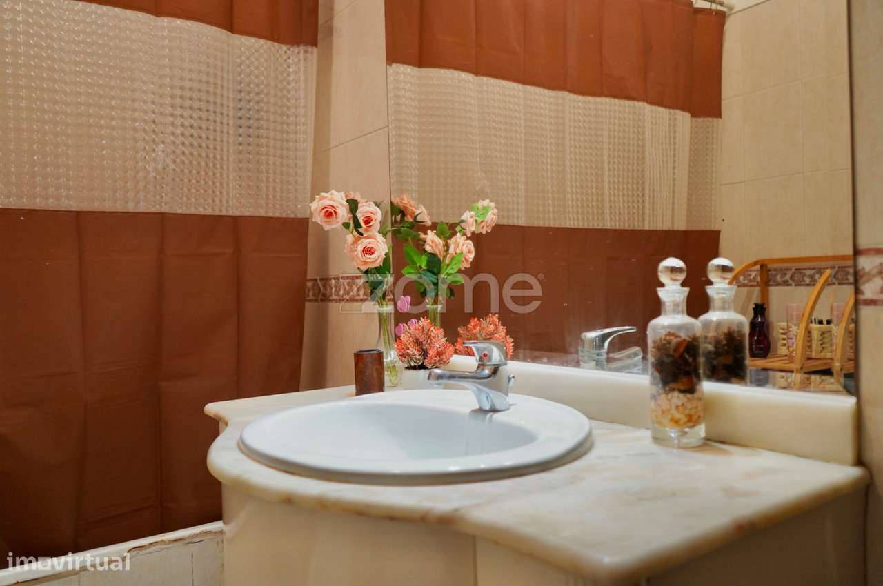 Apartamento T3 - Vale Mourão-27