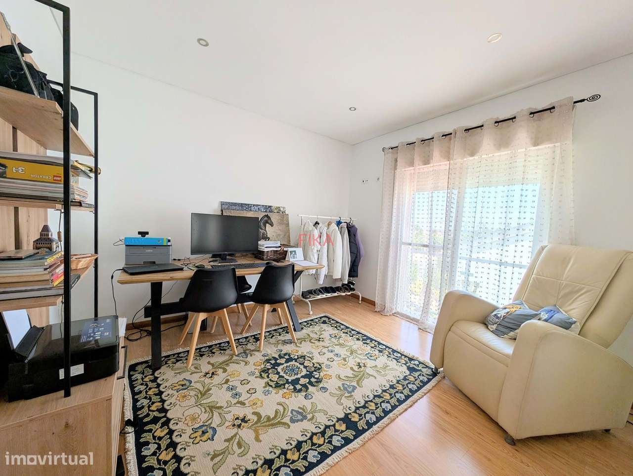 Moradia T5 Isolada com piscina e sauna - Fernão Ferro-36