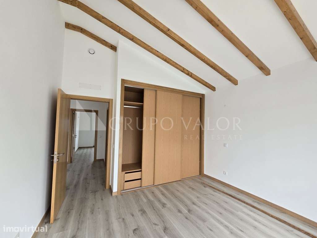 Moradia T3 nova em Alvarinhos- São João das Lampas-22