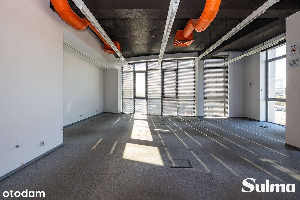 Lokal w Reprezentacyjnym Budynku Parking | Ochrona - Pełny obrazek: 2/11