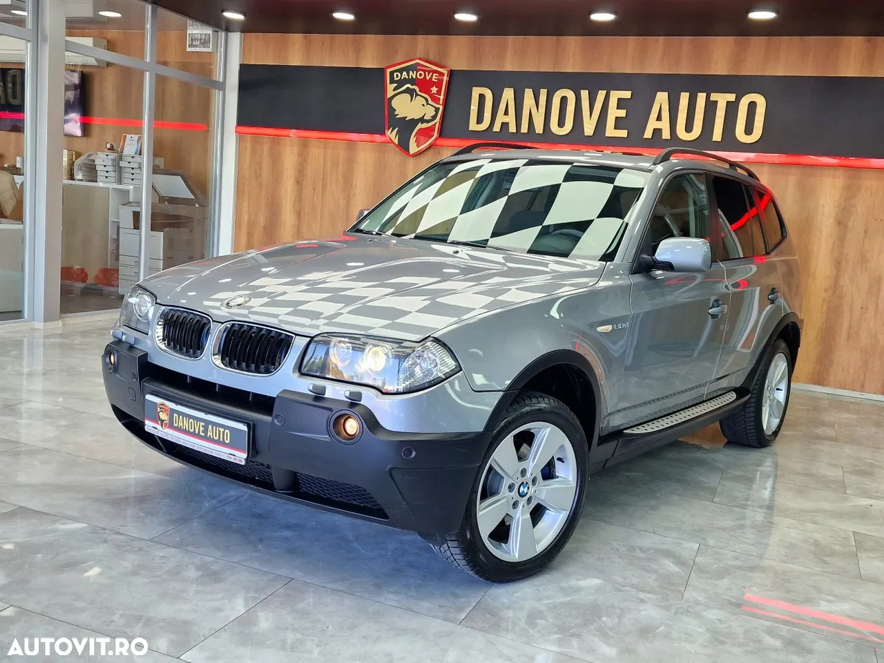 BMW X3 2.0d - 9