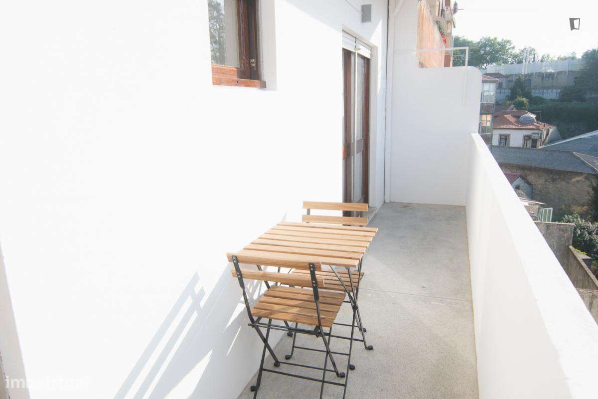 Quarto - localizado em Vila nova de gaia - Grande imagem: 3/4