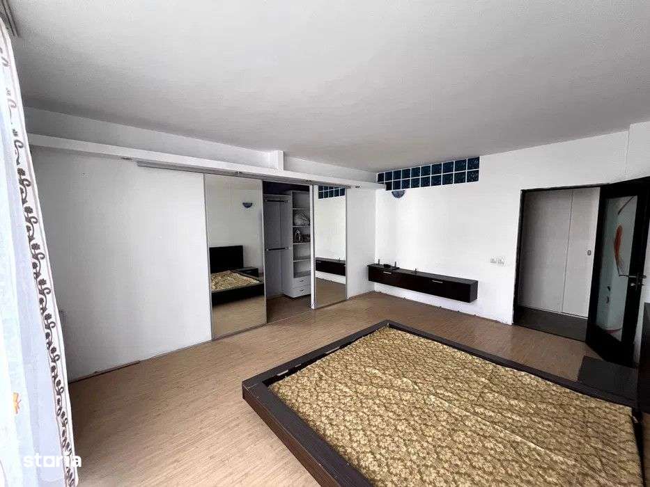 Apartament de 3 camere , 98,68 mp, zona tineretului - Imagine principală: 4/8