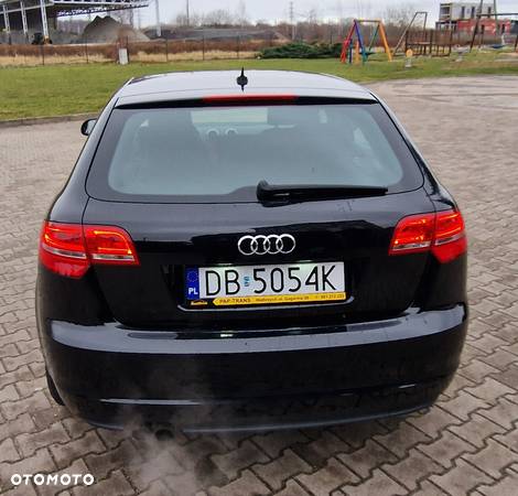 Audi A3 1.8 TFSI Sportback Ambiente - 5