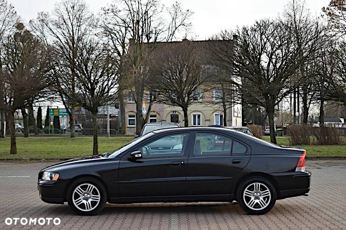 Volvo S60 2.4 Momentum - 10