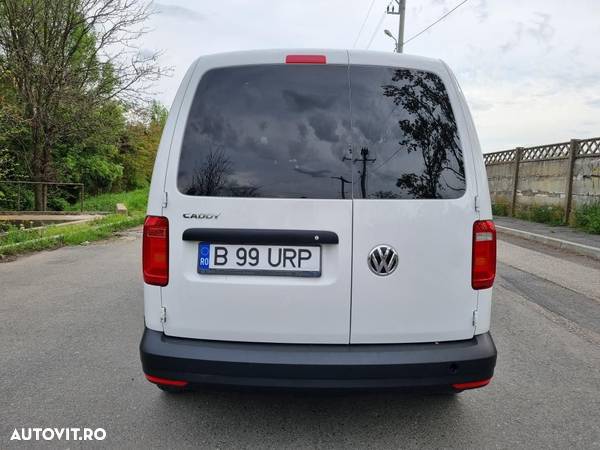 Volkswagen Caddy - 10