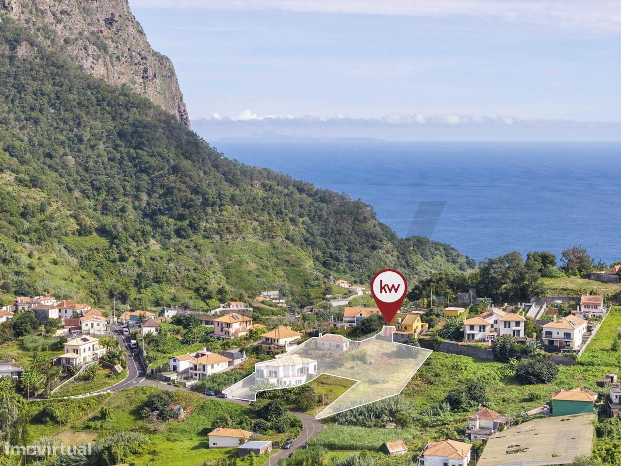 Prédio próximo da praia - Porto da Cruz , Machico - Grande imagem: 3/57