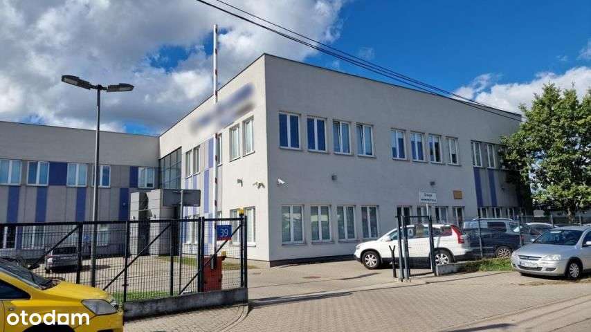 Na sprzedaż budynek magazynowo-biurowy w Warszawie-1