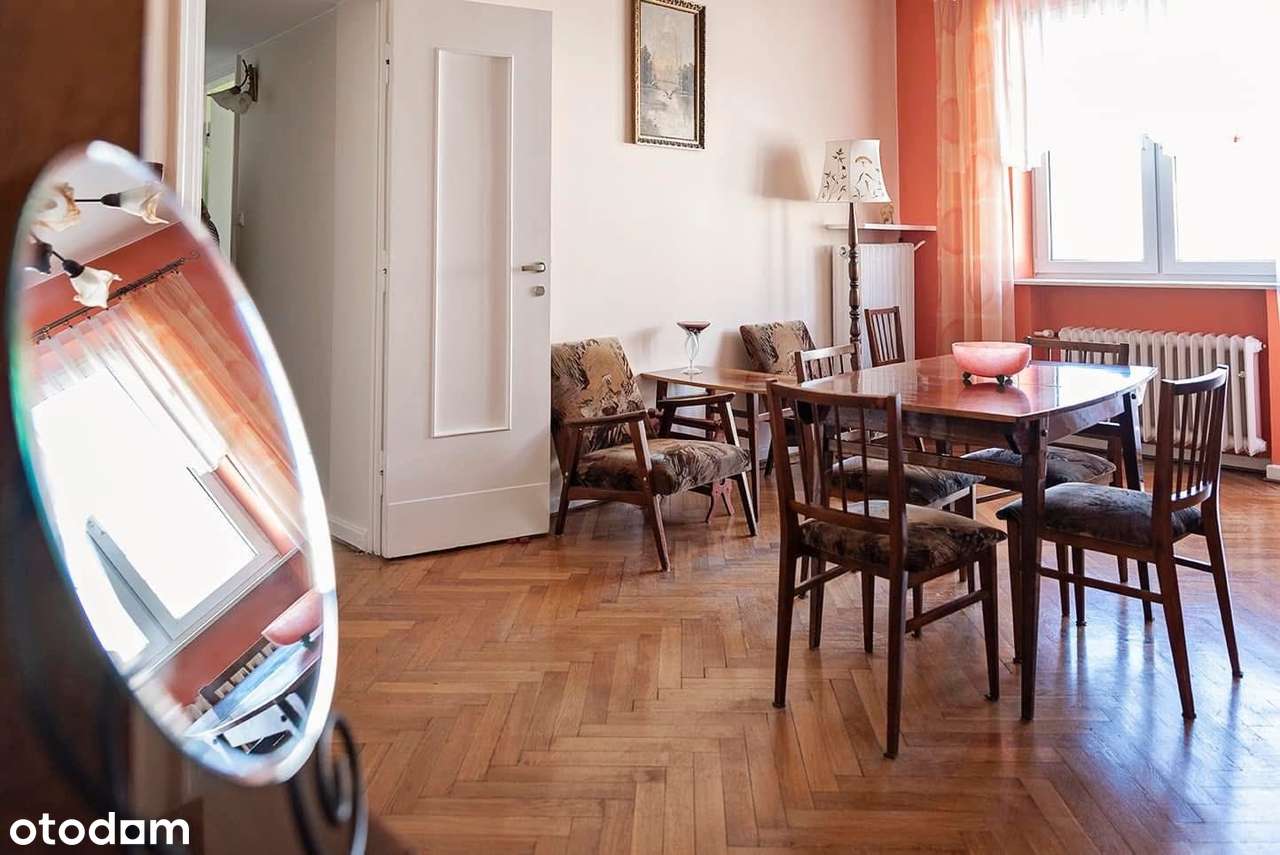 4 pokoje; 99 m² w sercu Łodzi – kamienica z CO; balkon; 3,2m wysokości-3