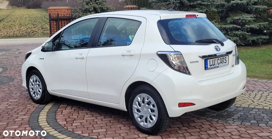 Toyota Yaris Hybrid 1.5 VVT-i - 32