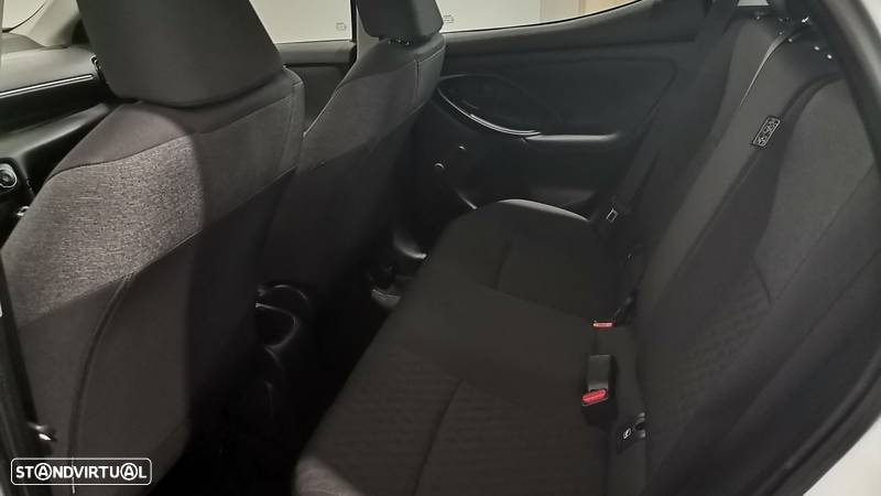 Toyota Yaris 1.0 VVT-i Comfort Plus - 8