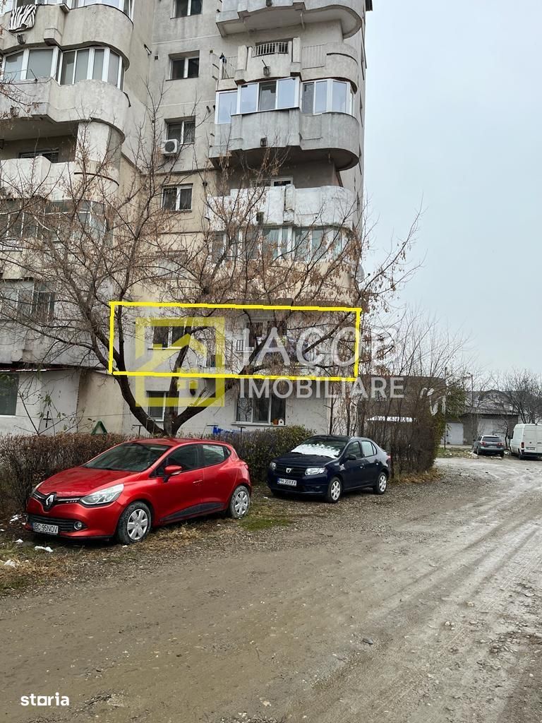 3 camere decomandate, etaj 1, str. Stefan cel Mare, Bacau