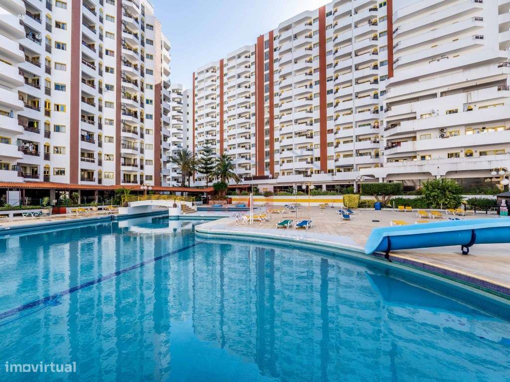 Piscinas de água salgada e zona de Lazer - Empreendimento Clube Pra...-14