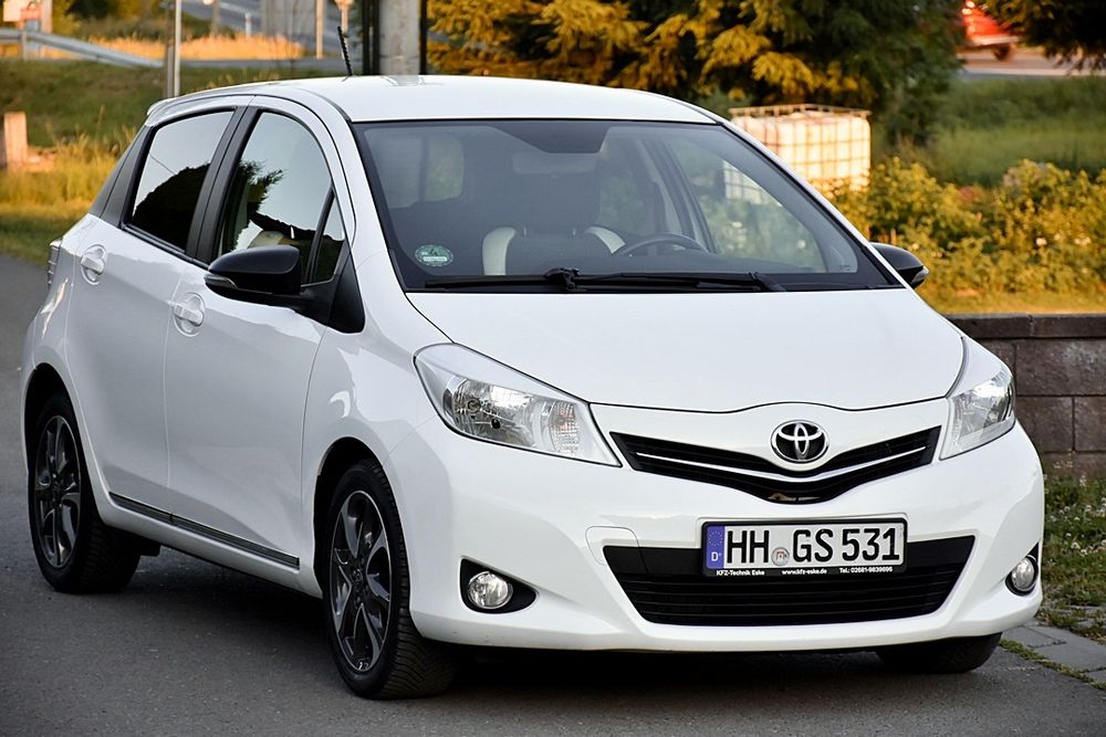 Toyota Yaris III 1.33 VVT-i Edition 2013
