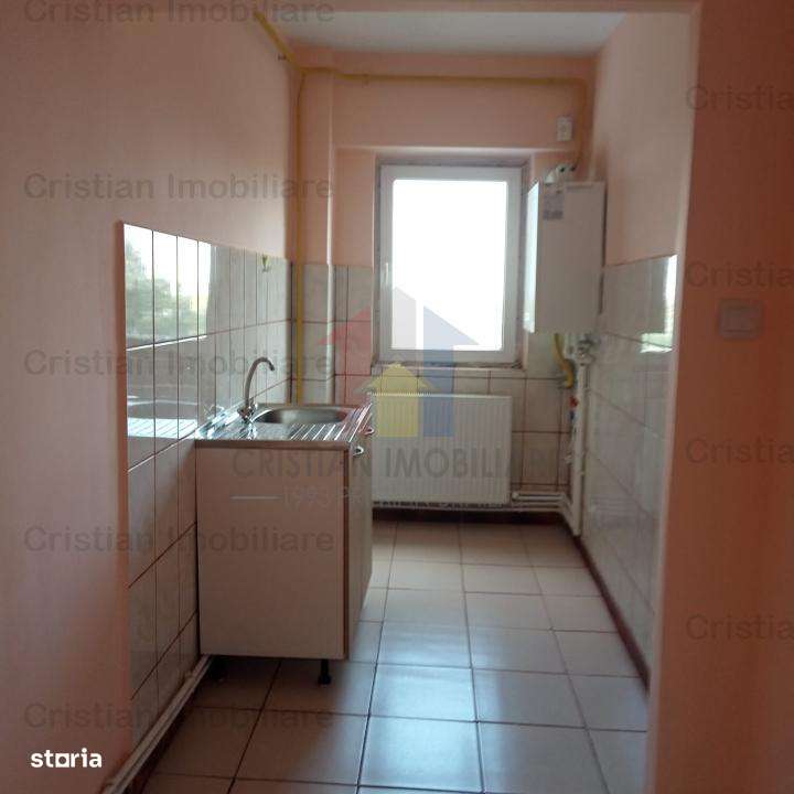 Renovata - LIBERA! Garsoniera conf. 1 DECOMANDATA etaj 3 Vidin - Imagine principală: 3/7