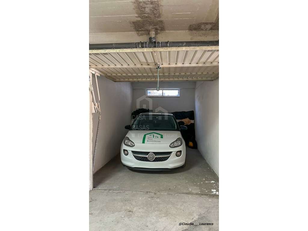 Vende Garagem - Ericeira, A Casa das Casas - Grande imagem: 5/8