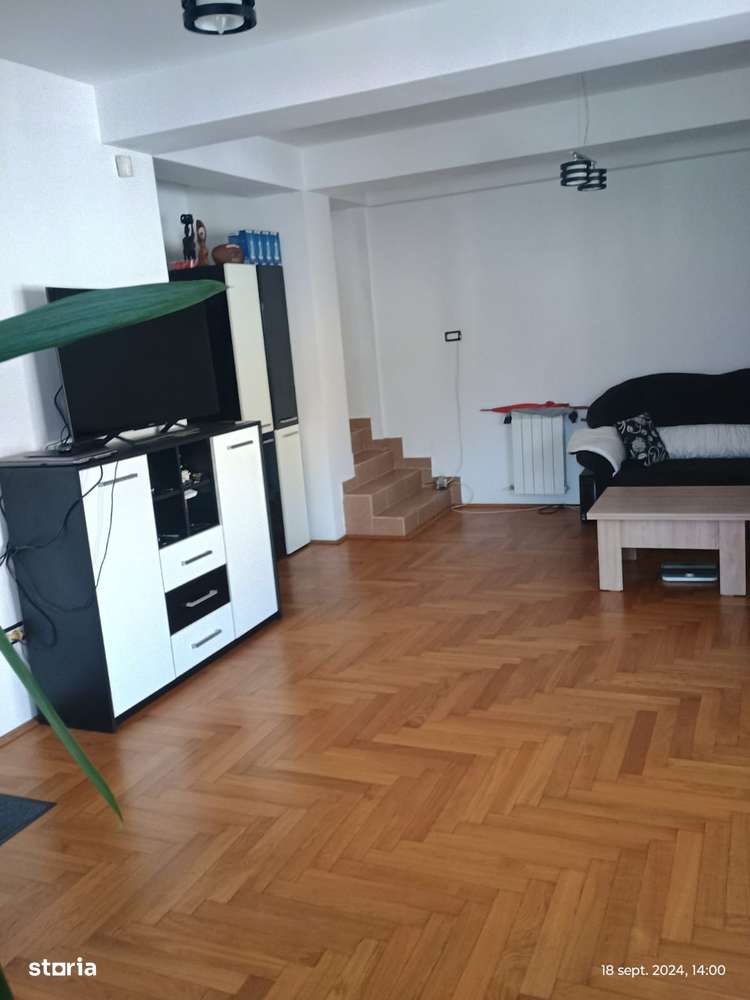 Victoria - Intre strada Poporului ! Vila P+1+M-12