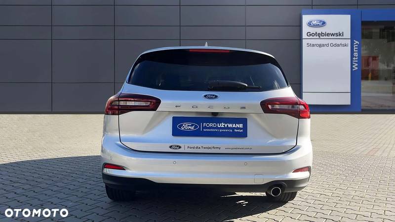 Ford Focus 1.0 EcoBoost Titanium Design - 4