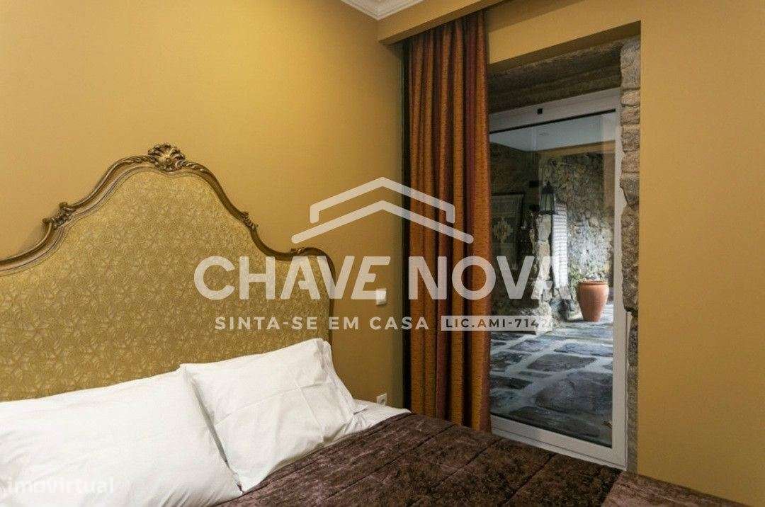 Moradia V3 c/piscina em Melres (vistas de Rio)-19