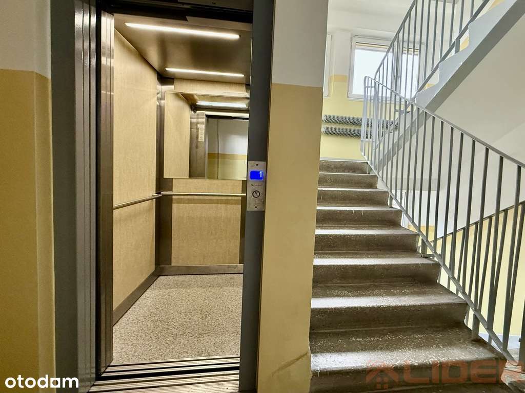 3 pokoje, 1 piętro, winda, dwustronne-8
