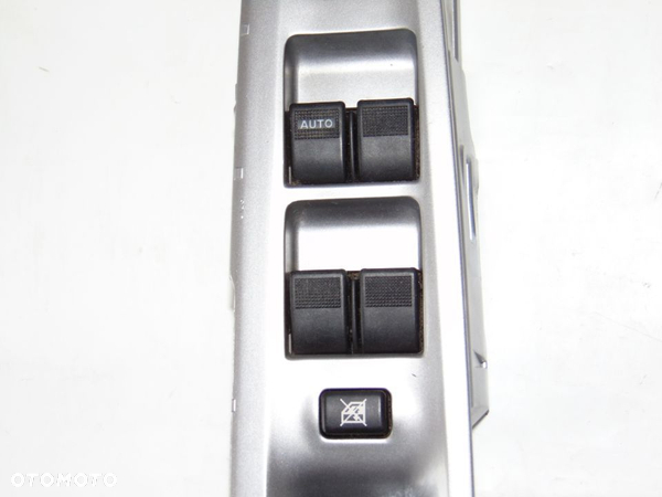 ORYGINAŁ przełącznik panel szyb kierowcy lewy 05074535 Mazda 2 Mazda2 DY 02-05r EUROPA - 3